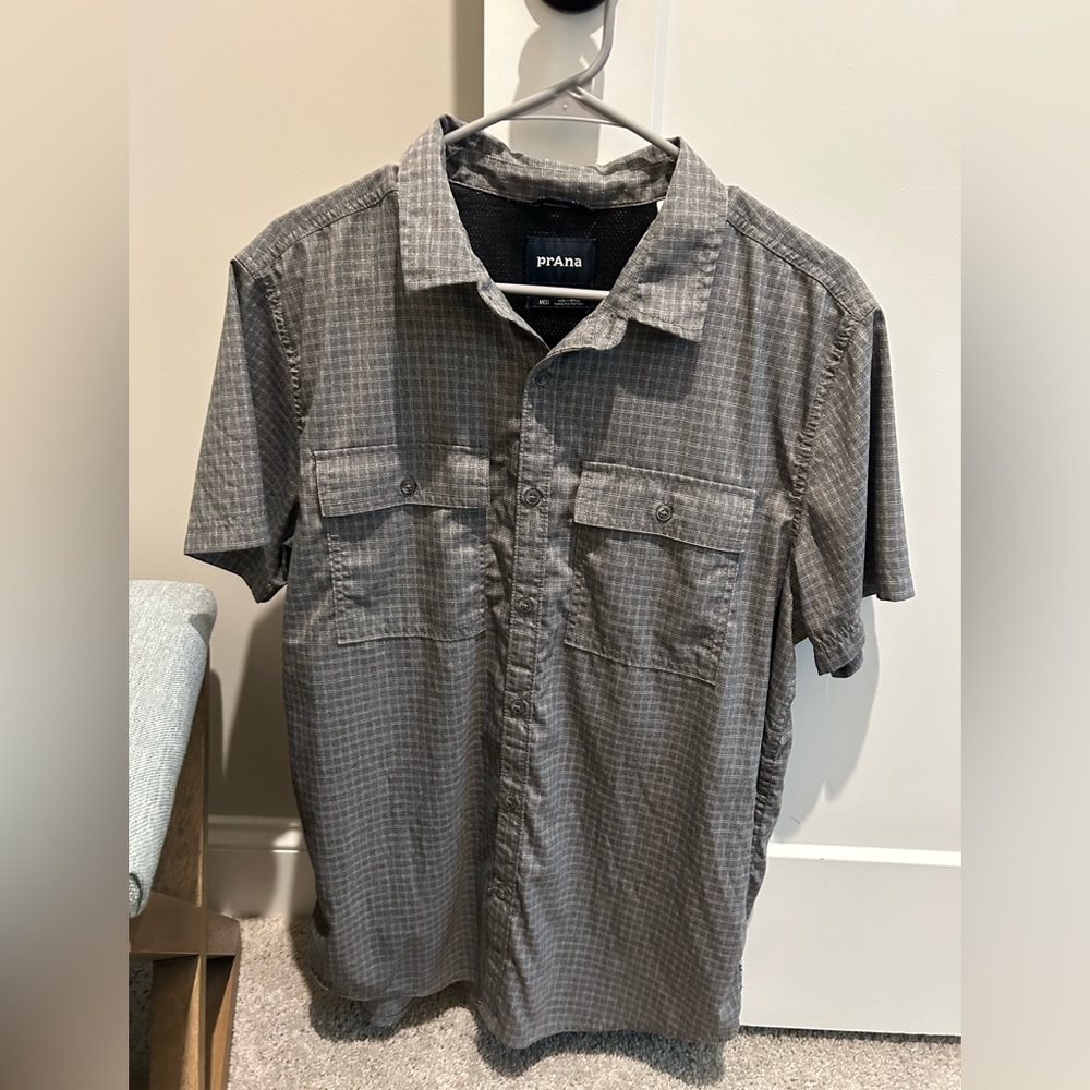 prAna Short Sleeve Button Down- Medium